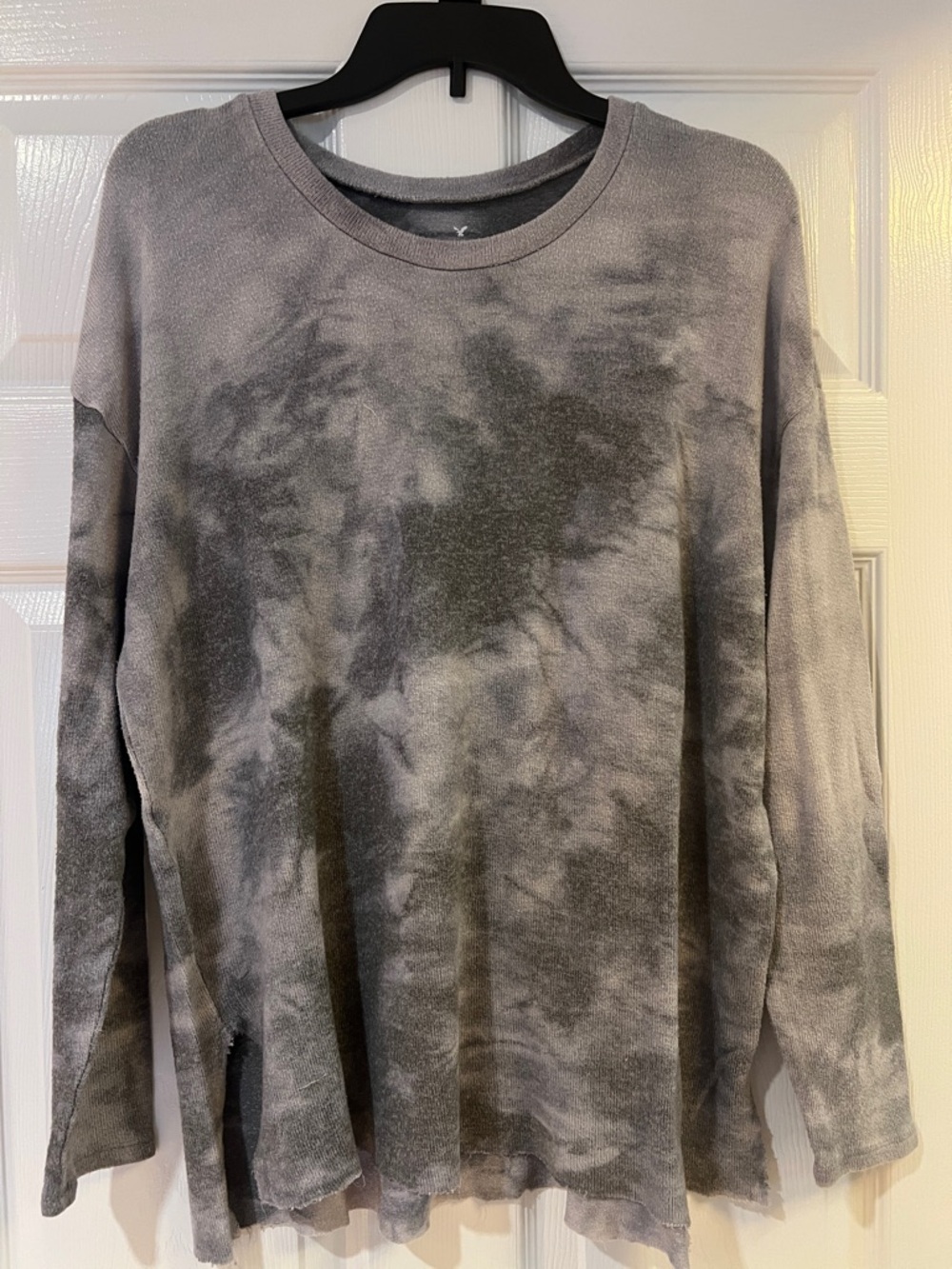 American Eagle Outfitters Gray Tie-Dye Long Sleeve “Soft &Sexy” Plush Top